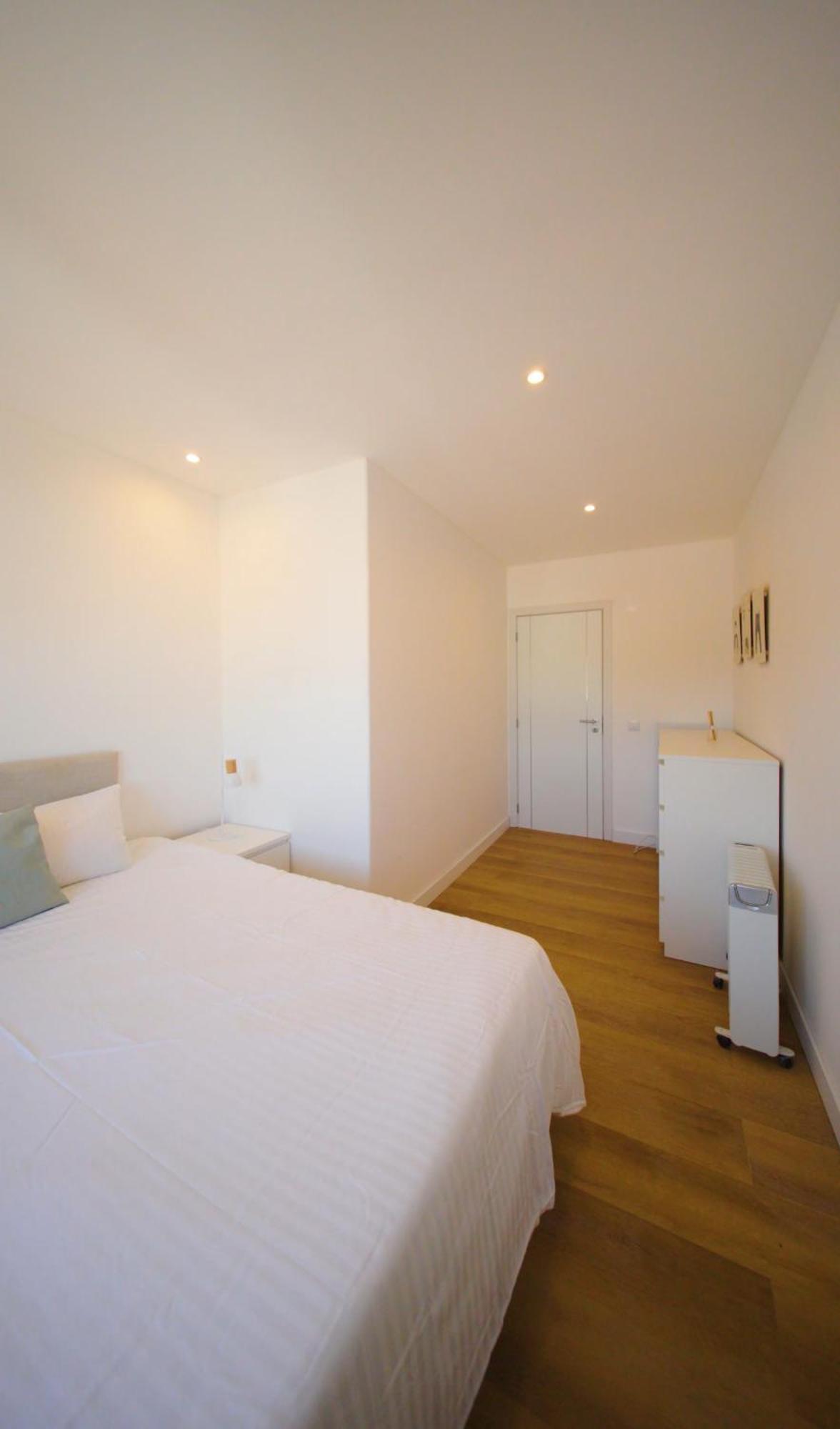 Front Beach Costa Caparica Lisbon Кошта-да-Капарика Экстерьер фото